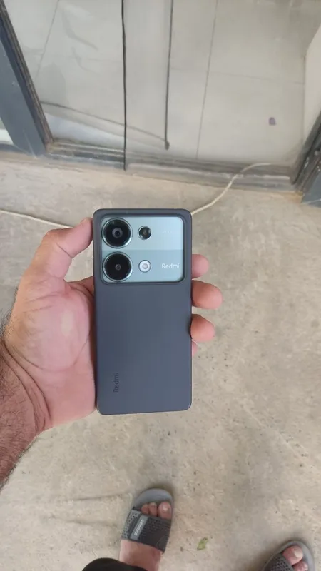 Redmi not 13 pro holati yangiday srocni sotaman xotirasi 256 8+8 1