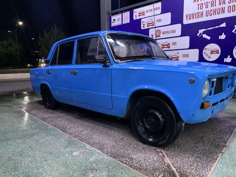 Vaz 2101 sotiladi 1981 yil davernost cqad