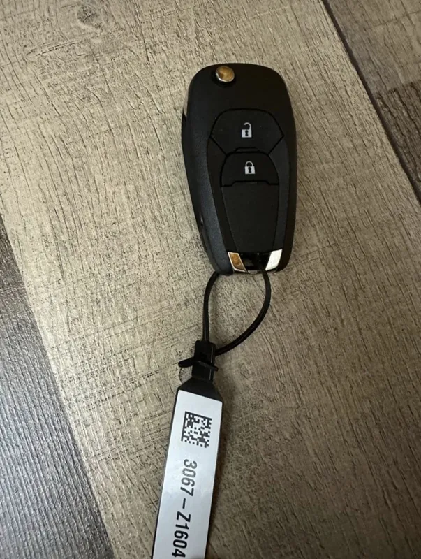 Tracker 1 авто ключ, пульт GM оригинал 4 Tracker 1 авто ключ, пульт GM оригинал 4