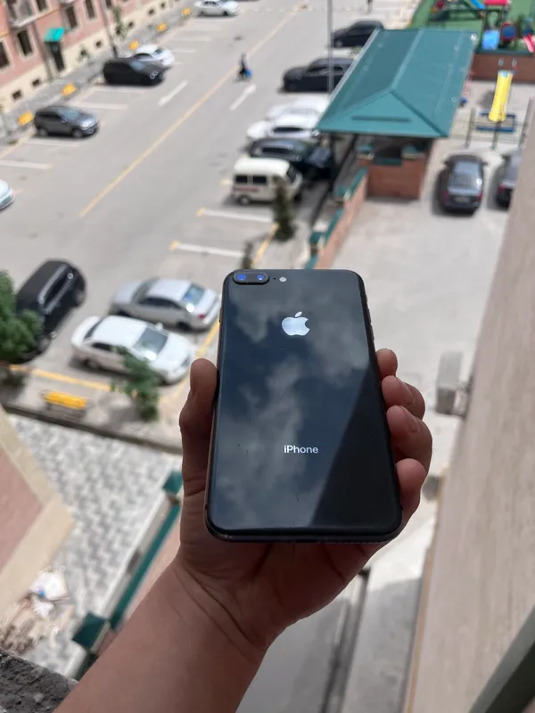 Iphone 8 plus 64gb