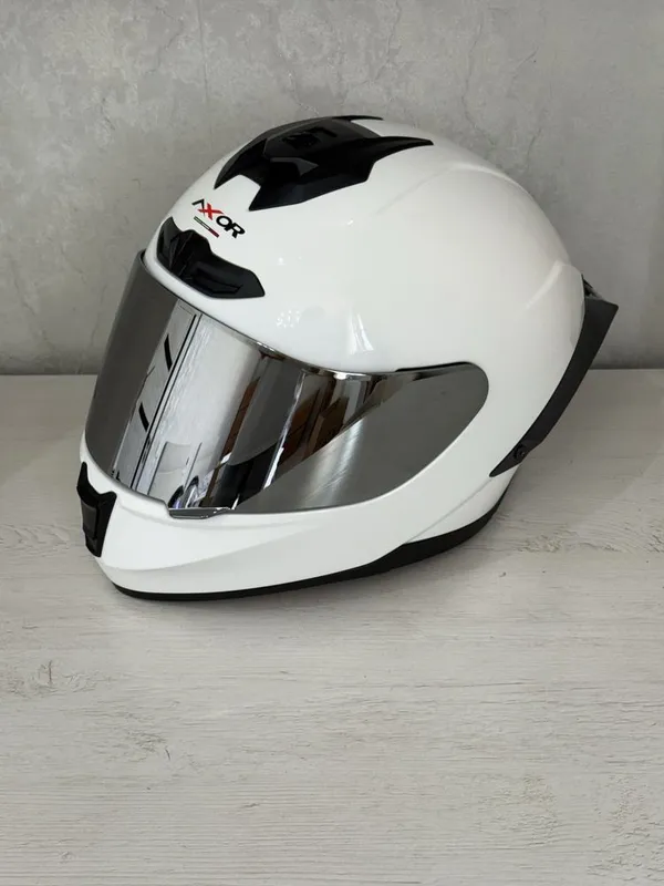 Sotiladi —Shlem, motoshlem, Продаются —шлем, мотошлем 7 Sotiladi —Shlem, motoshlem, Продаются —шлем, мотошлем 7