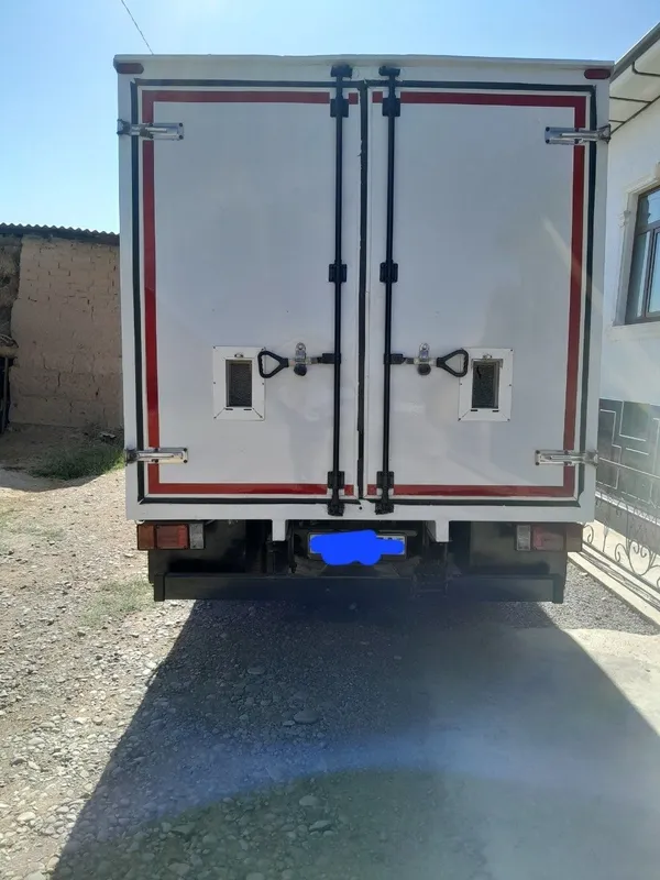 Isuzu NQR sotiladi 3 Isuzu NQR sotiladi 3