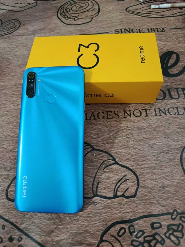 Продается телефон realme c3 — фото 1