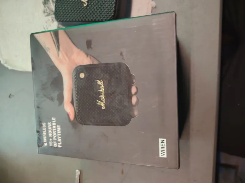 Marshall portativ Bluetooth kolonka 2