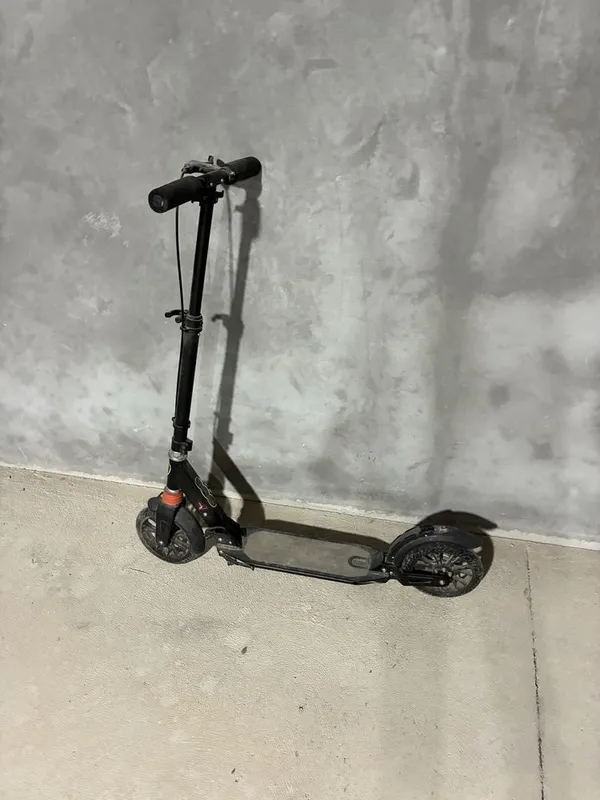 Самокат от бренда Scooter 2