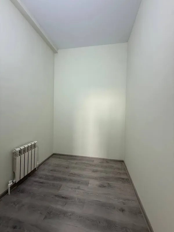 Келес Йули вдоль дороги 3/6/9 с ремонтом 2 сан узла 78 м² с балконом 8