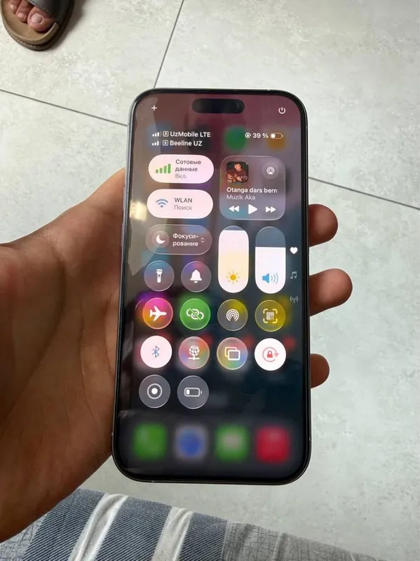 Iphone 15 pro 2 sim 128gb 88 yomkost full complekt — фото 3