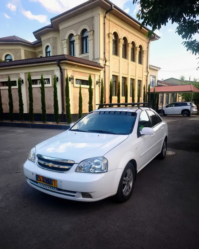 Chevrolet Lacetti 1.8 AT, 2010-yil sotiladi 1 Chevrolet Lacetti 1.8 AT, 2010-yil sotiladi 1