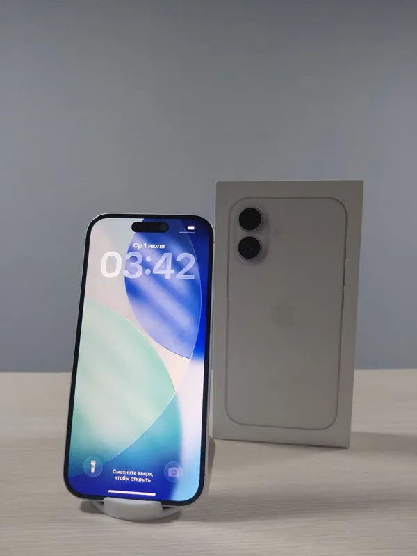 Продаю iPhone 16 128 ГБ (nano-SIM + eSIM) идеал! — фото 1
