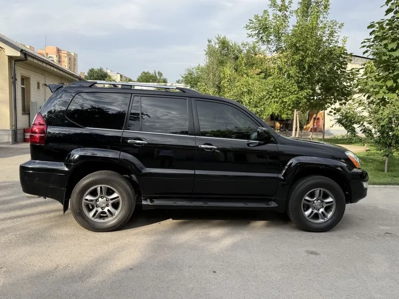 Lexus GX470 состояние отличное 2 Lexus GX470 состояние отличное 2