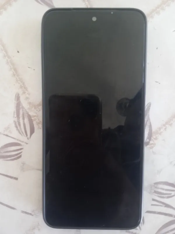 TELEFON SOTILADI REDME 11 8/128 NARXI 500 KAMI BOR