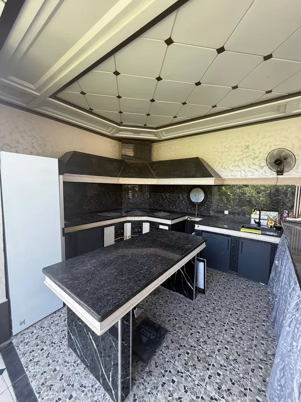 Келес Абдурахмонов Евро дом 9 соток 363 м² с фасадом 36 м угловой — фото 1