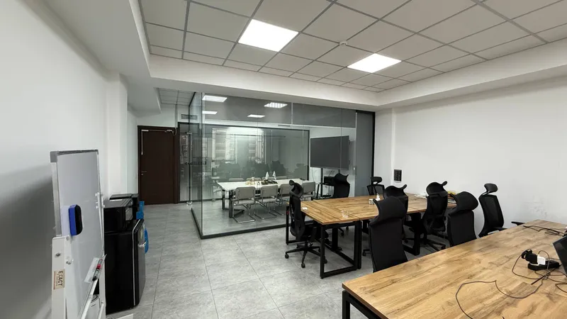 Сдам офис 61 м2 Яккасарай 1