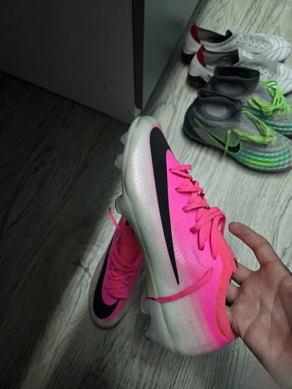 nike mercurial vapor 17 размер 41 3 nike mercurial vapor 17 размер 41 3