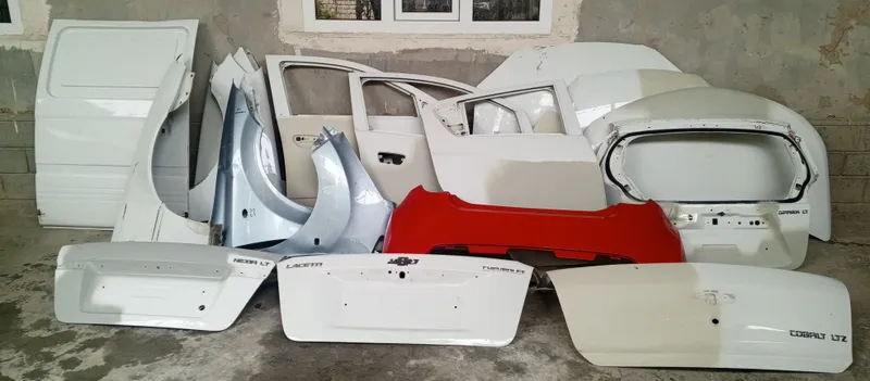Автозапчасти есть