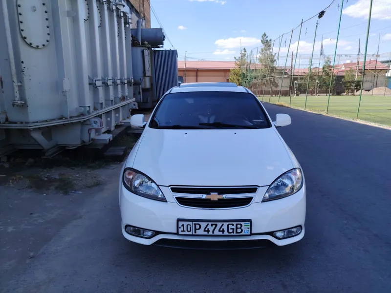 Продано. Газ-бензин, состояние хорошее, крыло покрашено. 3 Продано. Газ-бензин, состояние хорошее, крыло покрашено. 3