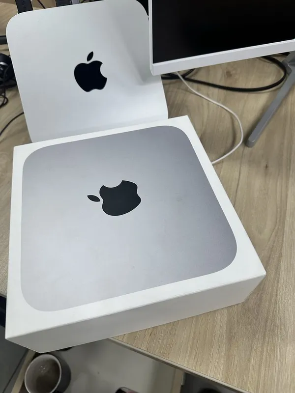 Mac mini m2 8/256 4 Mac mini m2 8/256 4