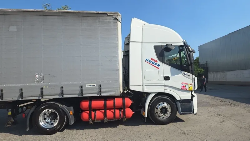 IVECO 460 + KRONE Прицеп Сотилади Йили: 2019 — фото 5