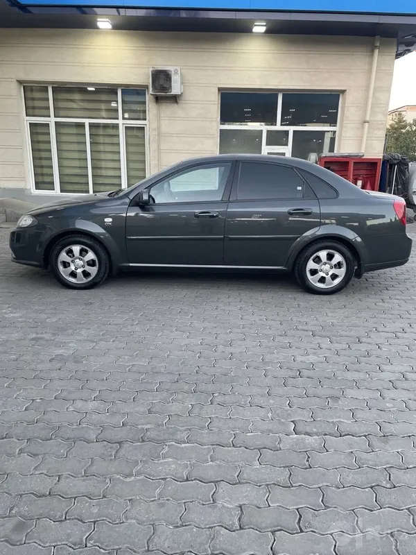 Gentra avtomobili sotiladi 1 Gentra avtomobili sotiladi 1
