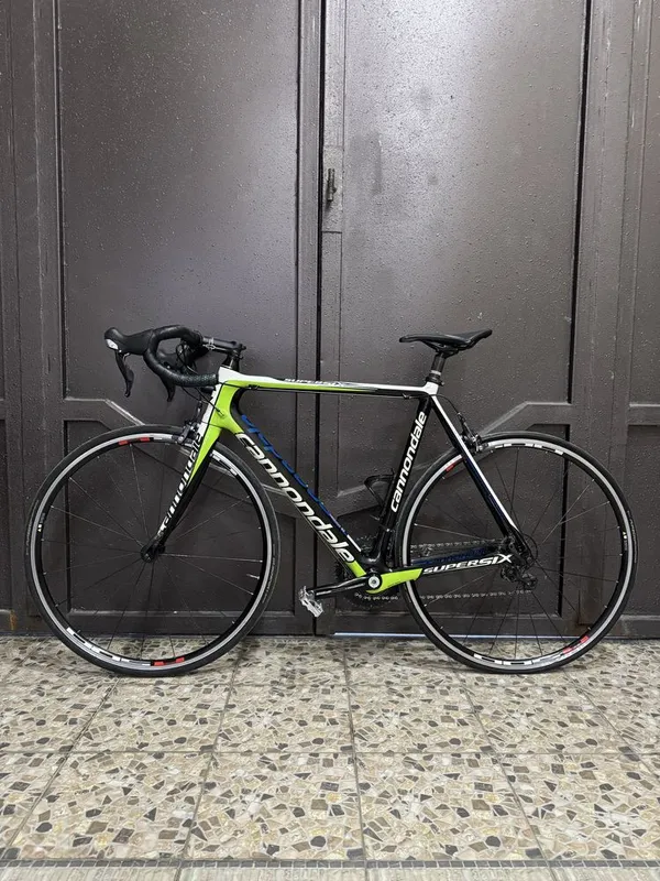 Cannondale SuperSix Full CARBON 56 размер shimano 105