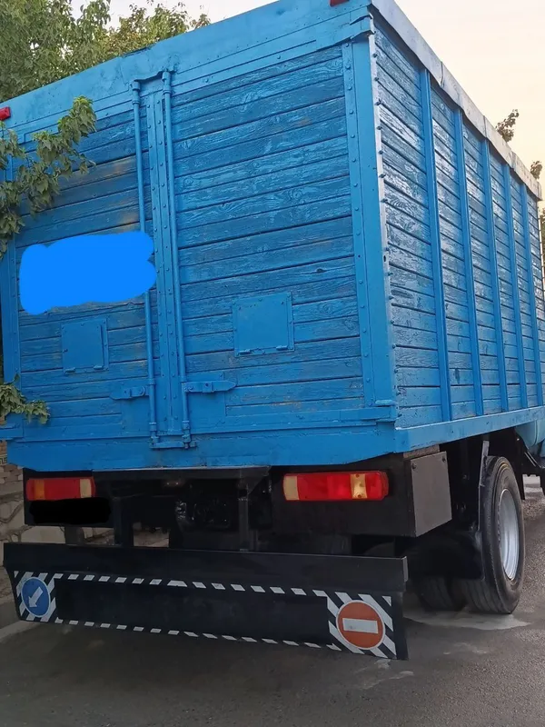 Zil 130 sotiladi 2