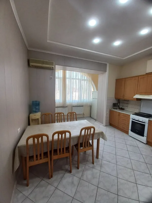 4 xonali kvartira, 170 m2, Mirzo Ulug'bek 1 4 xonali kvartira, 170 m2, Mirzo Ulug'bek 1