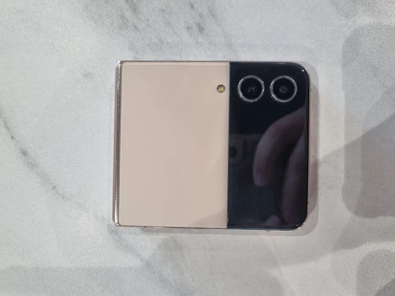 Samsung z flip 4 1