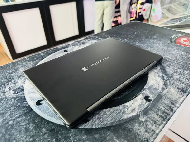 X360 Dynabook Core i5-11gen 8/256GB 5 X360 Dynabook Core i5-11gen 8/256GB 5