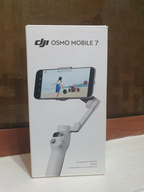 DJI OSMO MOBILE 7