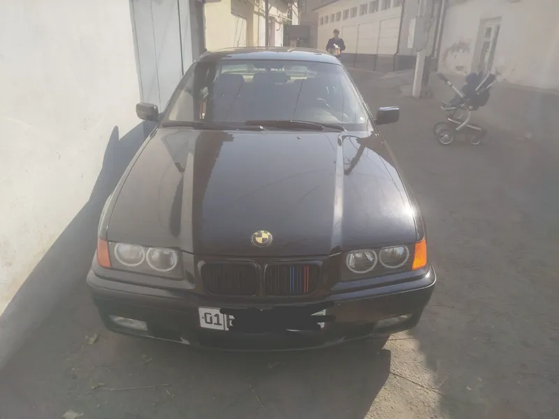 Продаётся BMW E36 3 Продаётся BMW E36 3