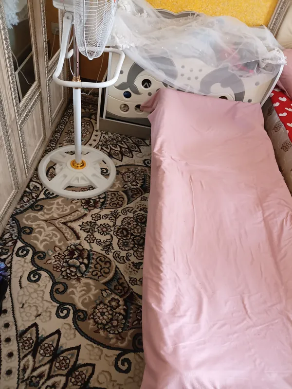 Bolalar krvati sotiladi