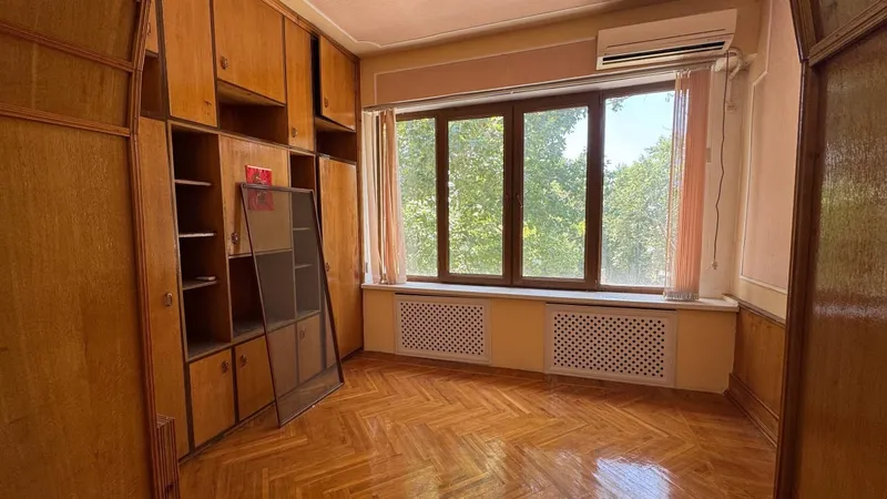 3-комнатная квартира, 110 м², 5/5, метро Космонавтов — фото 5