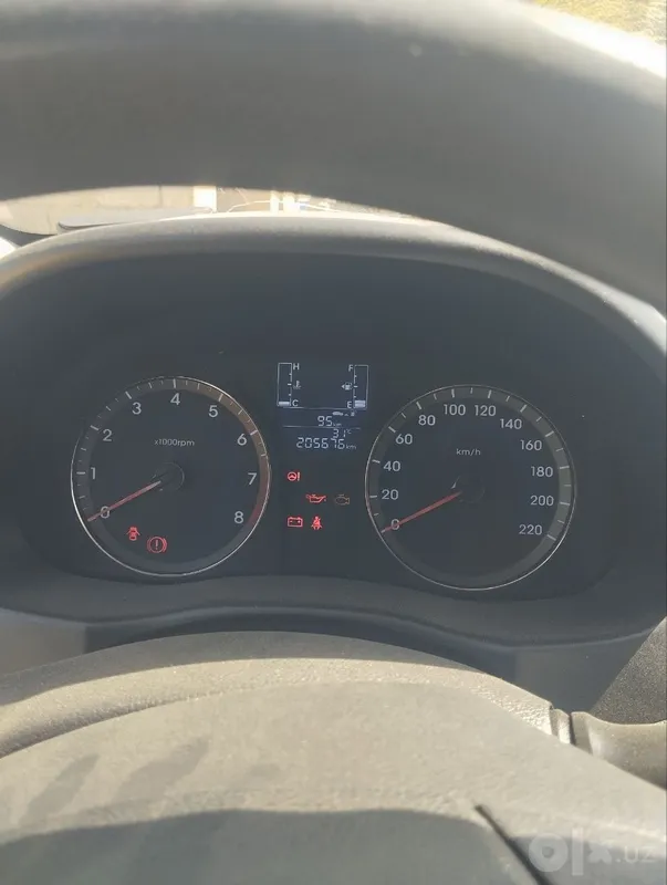 Мошин сотлади Hyundai 3 Мошин сотлади Hyundai 3
