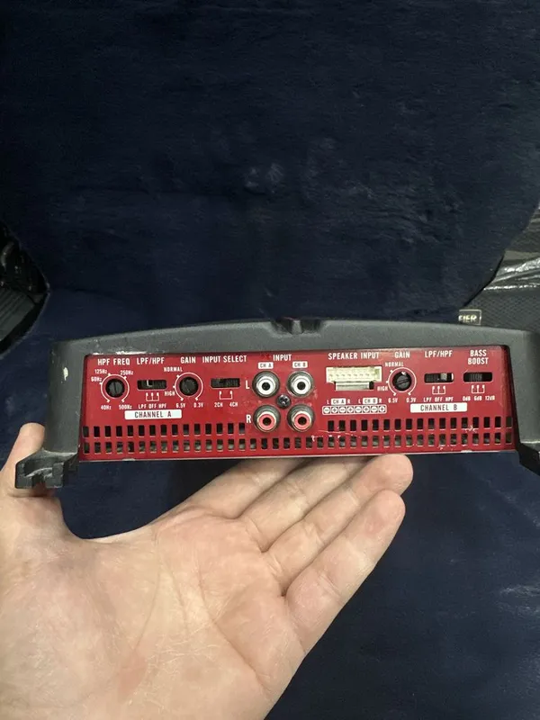 Pioneer 1000W 4-канальный 4 Pioneer 1000W 4-канальный 4
