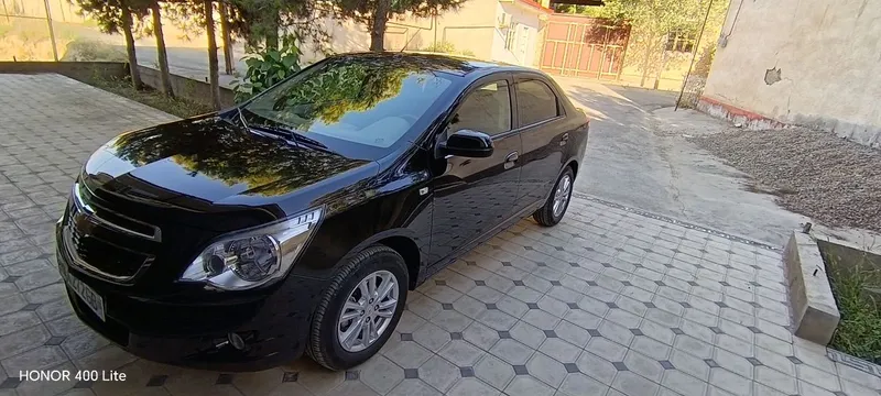 Kobilt sotiladi... 4 Kobilt sotiladi... 4