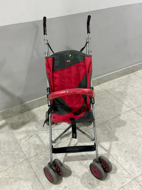 Продам коляску трость Pierre Cardin