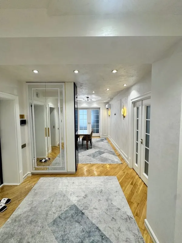 Продаётся 4-комнатная квартира, 230 м², евроремонт, с мебелью и техникой (Чиланзар, метро Хамза) 7