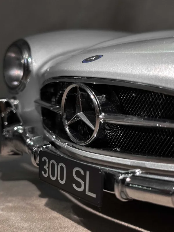 Коллекционная модель Mercedes 300SL 1:8 масштаб (56 см) — фото 3