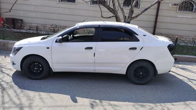 Продам Cobalt автомат 2018 года — фото 2