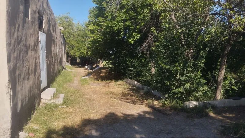 Biznes uchun Noturar Yer Bino Dacha Sotiladi — фото 4