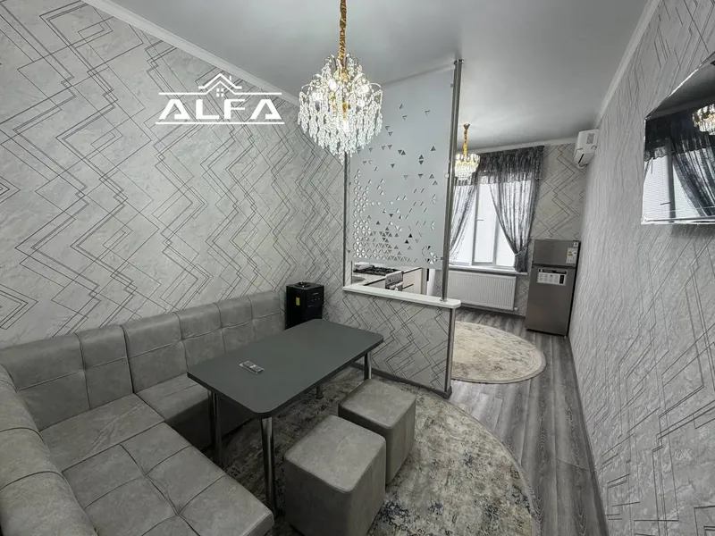 2-комнатная переделанная 50 м² 2 2-комнатная переделанная 50 м² 2
