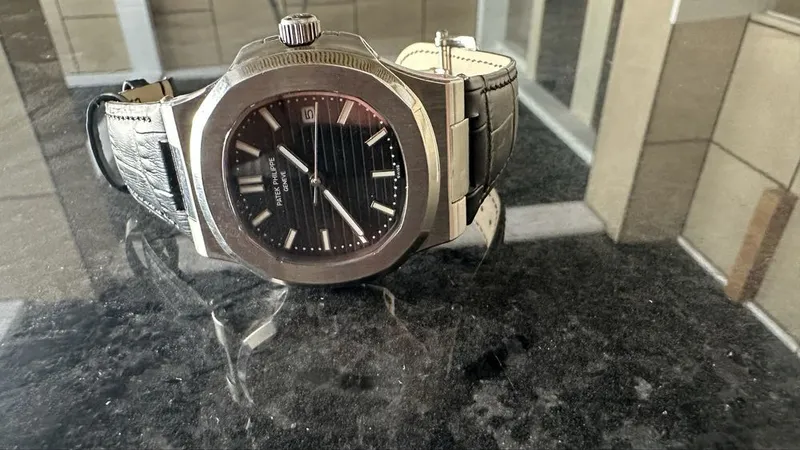 Patek Philip часы — фото 1