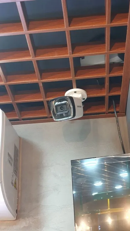 Videokuzatuv kameralarini o‘rnatish | Uy va biznes uchun | 10 yildan ortiq tajriba 7 Videokuzatuv kameralarini o‘rnatish | Uy va biznes uchun | 10 yildan ortiq tajriba 7