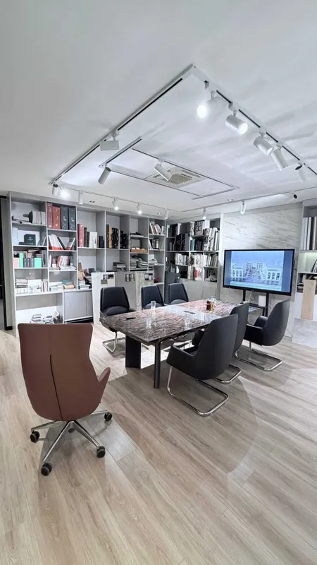 850 м² на первой линии | ЖК Real House (Ц-2) 8