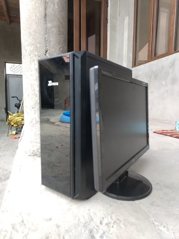 PC sotiladi 320$ kelishamiz!.
