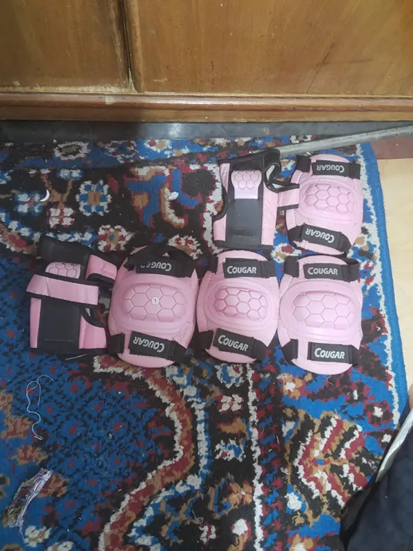 qizlar.uchun.roliklar.sotiladi.pul.zarur. 1 qizlar.uchun.roliklar.sotiladi.pul.zarur. 1
