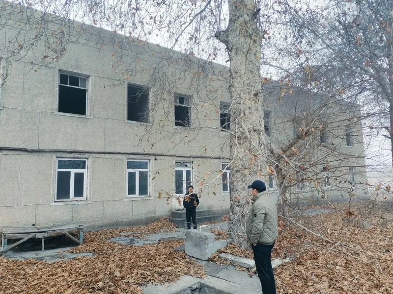 Sotiladi – Yirik majmua Furqat tumani 4 Sotiladi – Yirik majmua Furqat tumani 4