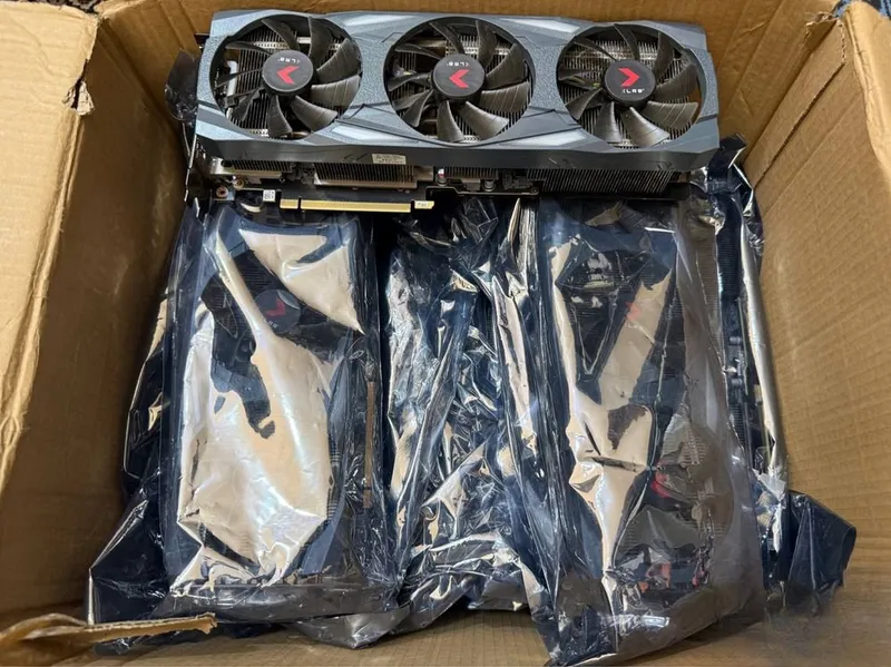 PNY 3xFan RTX 3070 Ti 1 PNY 3xFan RTX 3070 Ti 1