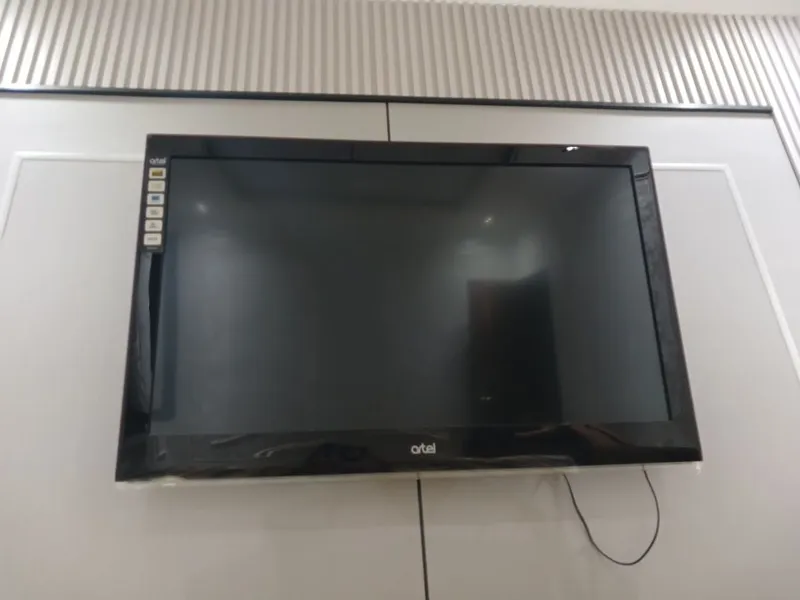 Televizor sotiladi 500 ming