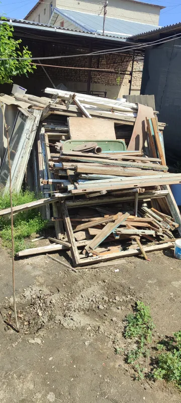 Продаются деревянные двери рамы и окна — фото 1
